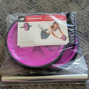 New Balance AB Wheel